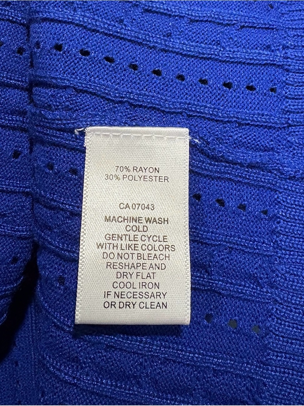 NEW, Cable & Gauge, XL, Knit Top Blue Scalloped Neck Flutter Sleeve - Picture 8 of 9